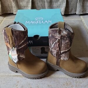 Infant Size 5 Boots